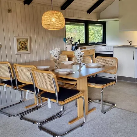 Ferienhaus-mit-kamin-grossem-garten-und-strandnaehe Holiday home